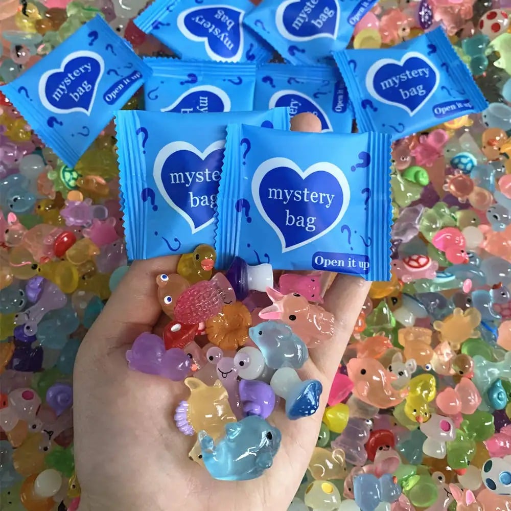 🔥Hot Sale 60% Off 🐼Mini Glow in The Dark Animal Resin Models 🐼