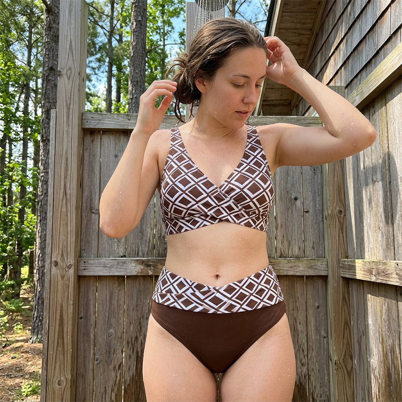Elevate your beach game with this stunning high waist bikini set! 🌊✨ Embrace your curves and make a splash in style! 💖 #BikiniGoals #SummerVibes #BeachReady #FashionInspo #SelfLove